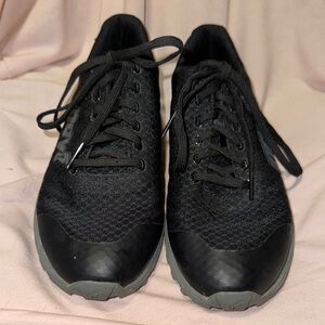 Inov Black Athletic Woman Shoes. New